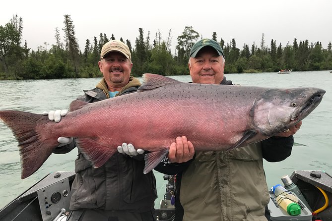 Full day Alaska Salmon Fishing on the Kenai Peninsula - What’s included (and what you’ll need to pack)