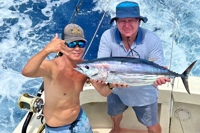 Full Day Sport Fishing Charter Honolulu - Guides and the On-Board Team: What You Should Look For