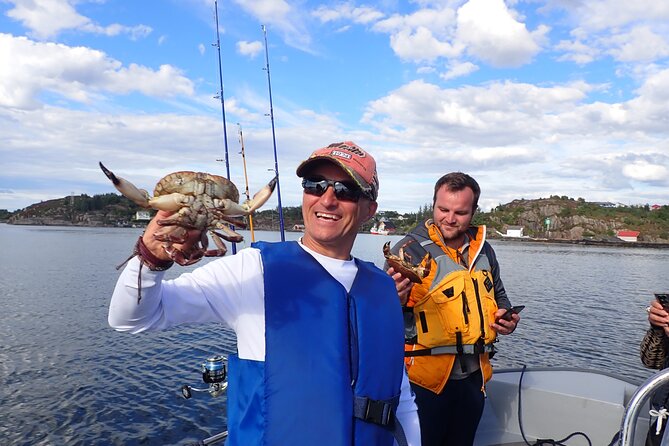 Half Day Fishing and Outdoor Cooking in Bergen - Back to the sea house: cooking your catch outdoors