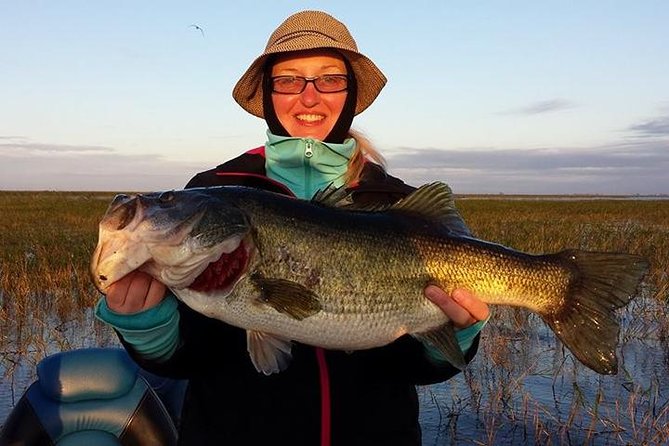 Half-Day Lake Okeechobee Fishing Trip near Naples - Booking a Morning or Afternoon Trip for the Bite