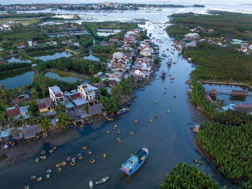 Hoi An: Basket Boat and fishing Crabs Tour - Crab Fishing at Water Coconut: Chance to Try, Not a Guaranteed Catch
