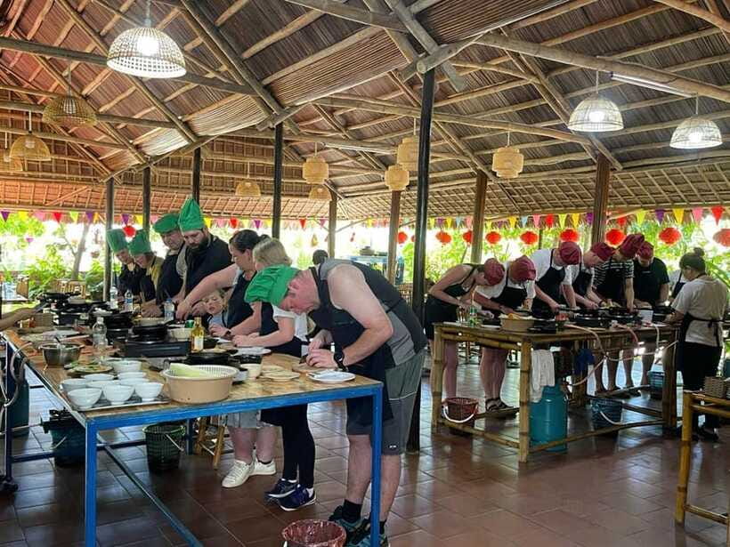 Hoi An: Cooking Class, Crab Fishing-Basket Boat, Market Tour - What’s included (and why it changes the math on price)