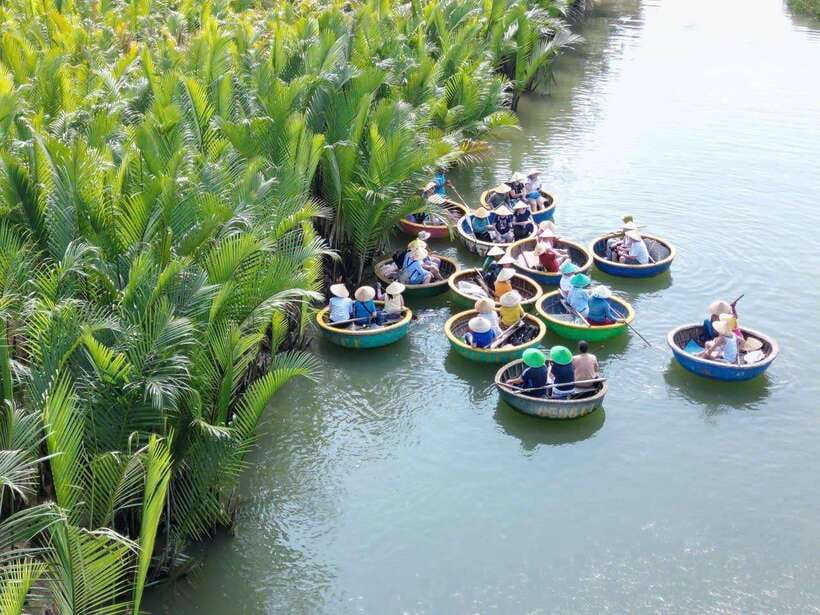 Hoi An: Cooking Class, Crab Fishing-Basket Boat, Market Tour - The market walk: where Vietnamese cooking starts making sense