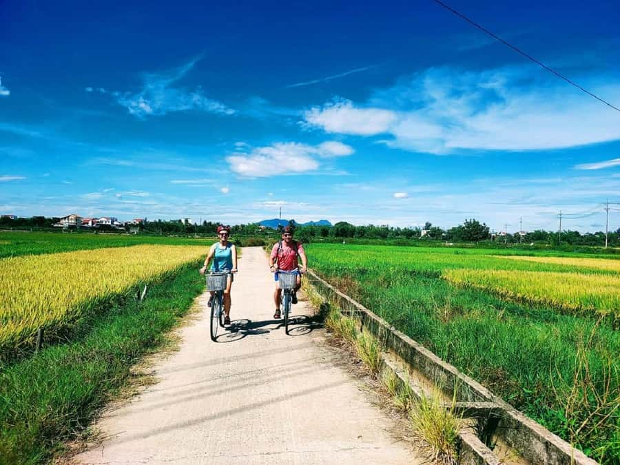 Hoi An : Eco Bicycle Tour with Fishing and Lunch/Dinner - Who should book this eco bicycle tour?
