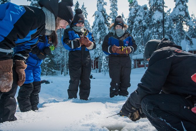 Ice Fishing -By car - Learning to lure fish under the ice