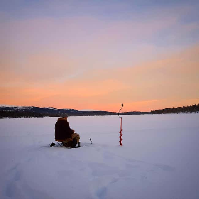 Ice-Fishing by Foot on Lake Ylläsjärvi - Key Points to Know Before You Go