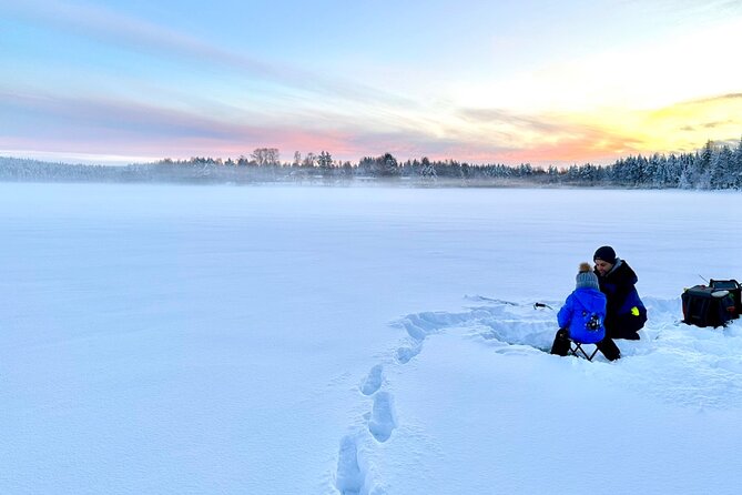 Ice Fishing in Rovaniemi - On the Ice: Cutting the Hole and Learning the Basics