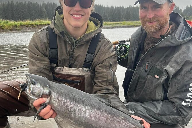 Icy Strait River Fishing & Wildlife Search - Wildlife sightings: how to think about bears safely and still enjoy it