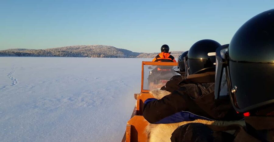 Ivalo: Ice Fishing Tour to Lake Inari, Reindeers & Lunch - Getting From Ivalo To Lake Inari Ice: Minibus, Thermal Gear, and the Sleigh Start