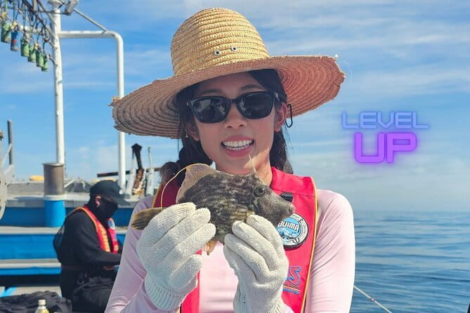 Jeju Hidden Gem Sea Boat Fishing Tour with Lunch - The Flow of the Tour: Fishing First, Food Second, No Dead Time
