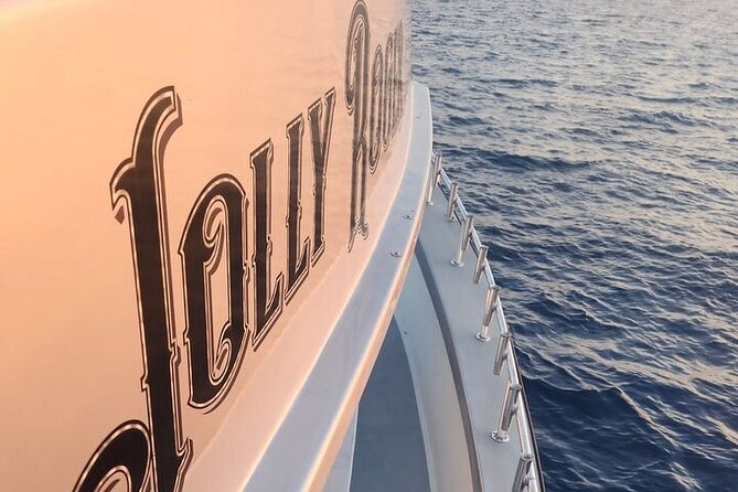 Jolly Roger Reef Fishing Experience - What the 4 hours feel like on the water (and what’s included from the start)