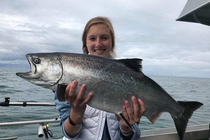 Ketchikan salmon and halibut fishing charter - Wildlife spotting: eagles, whales, and the joy of looking up