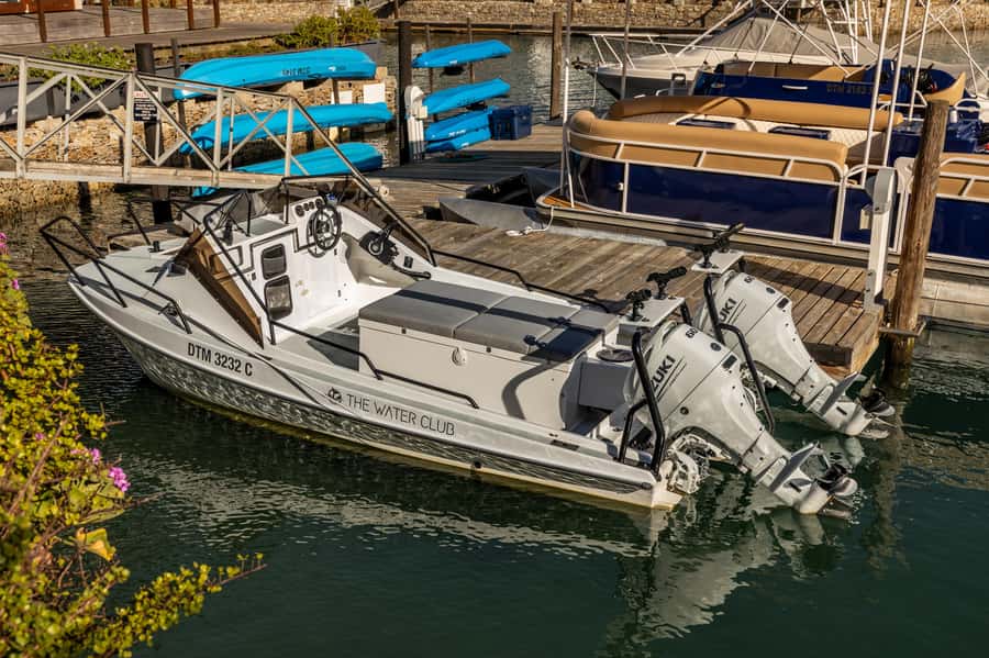 Knysna Lagoon Fishing Charter - The Fishing License Question: What You Should Confirm