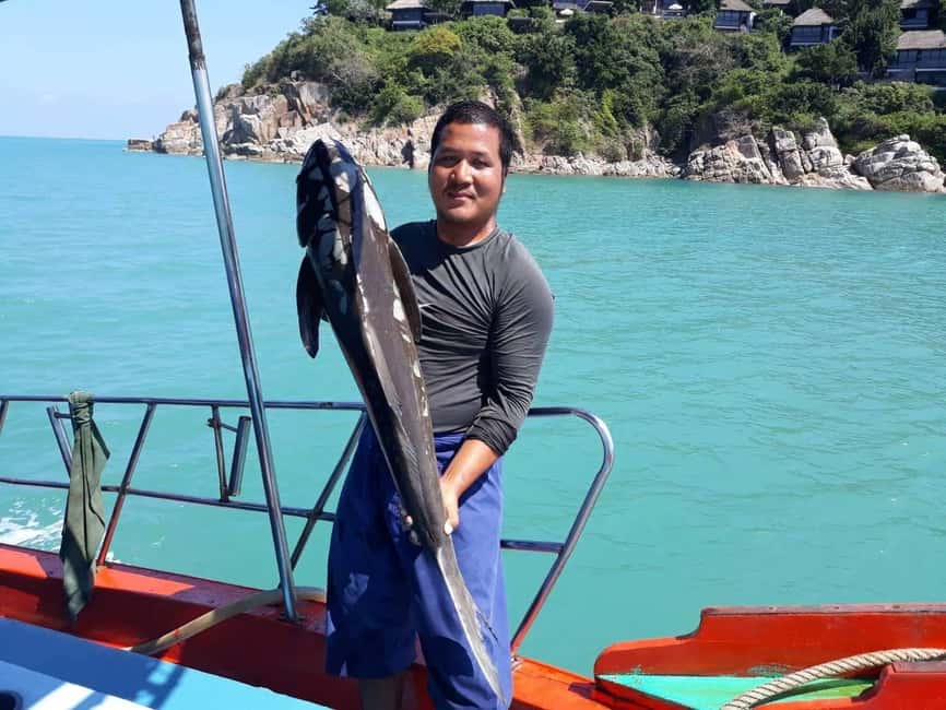 Koh Samui: Fishing Day Tour by Escort Boat with Mr. Tu - Fishing in the Gulf: tips for barracuda, trevally, and snapper