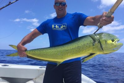 Kona Hawaii Deep Sea Fishing experience on the Bite Me 4 - A private Kona charter on the Bite Me 4 is more than just fishing