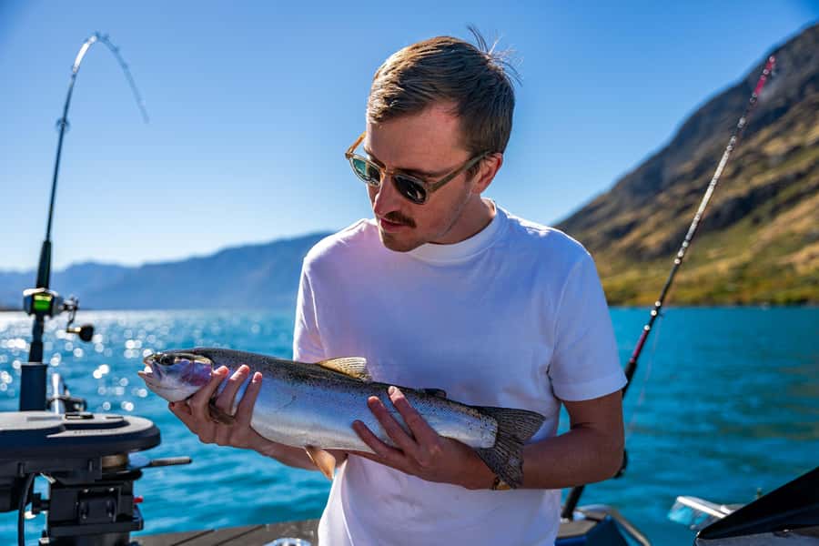 Lake Wakatipu: 3 Hour Fishing Adventure by Boat - Key points I’d plan around
