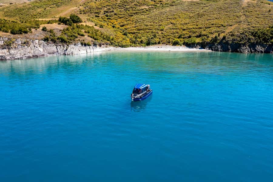 Lake Wakatipu: 3 Hour Fishing Adventure by Boat - Three hours on the water: how your session typically flows