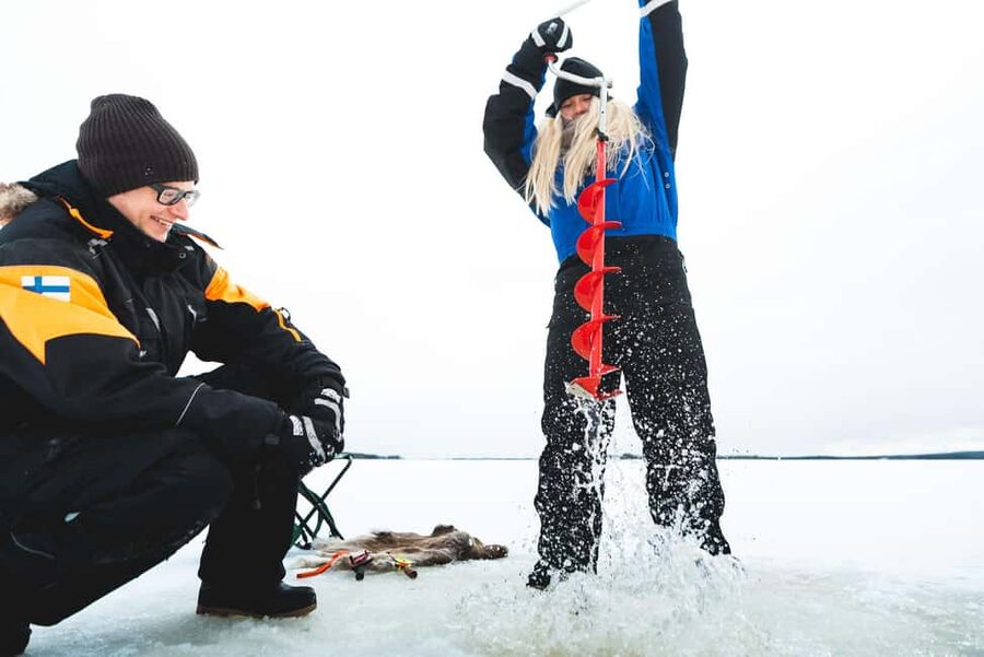 Levi: A fun Ice Fishing Experience in Levi, 3 HOURS - Dressing for thick Arctic ice without guesswork