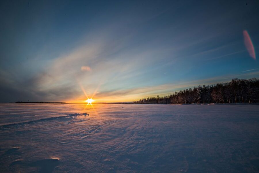 Levi: Ice Fishing on a Frozen Lake - Photos that actually help: from the ice to your camera roll