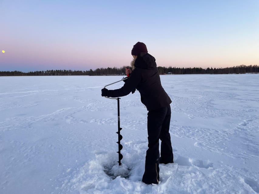 Levi: Ice Fishing Trip in a small group - Small-group energy: why up to 7 people changes the experience