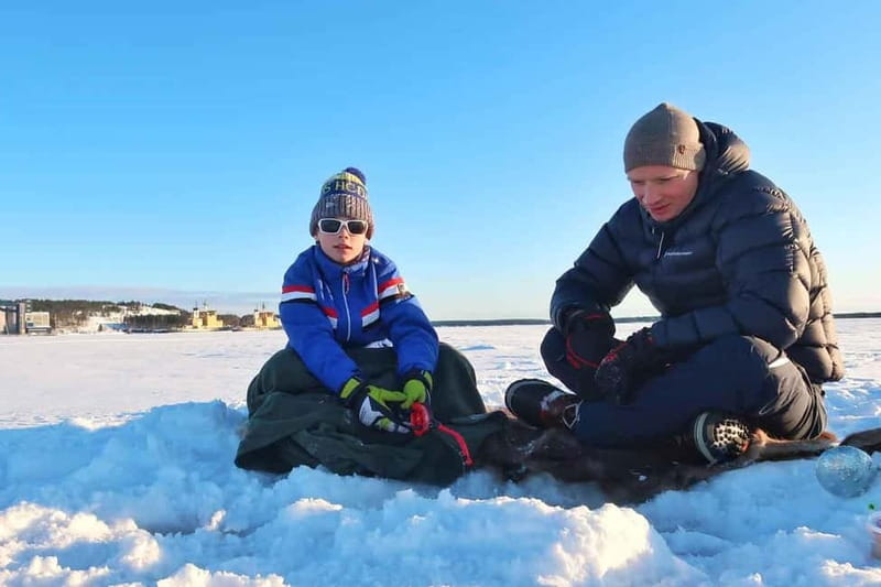 Lulea: Ice Fishing Tour in the heart of the city with Guide - Key things I’d circle before you go