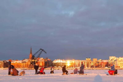 Lulea: Ice Fishing Tour in the heart of the city with Guide - The Core Gear and How Ice Fishing Actually Works