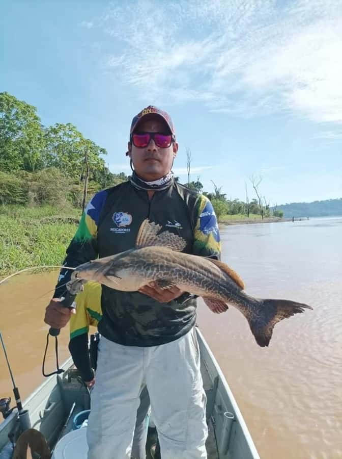 Manaus : A day of fishing on the Rio Negro - Rio Negro fishing with a floating lunch break