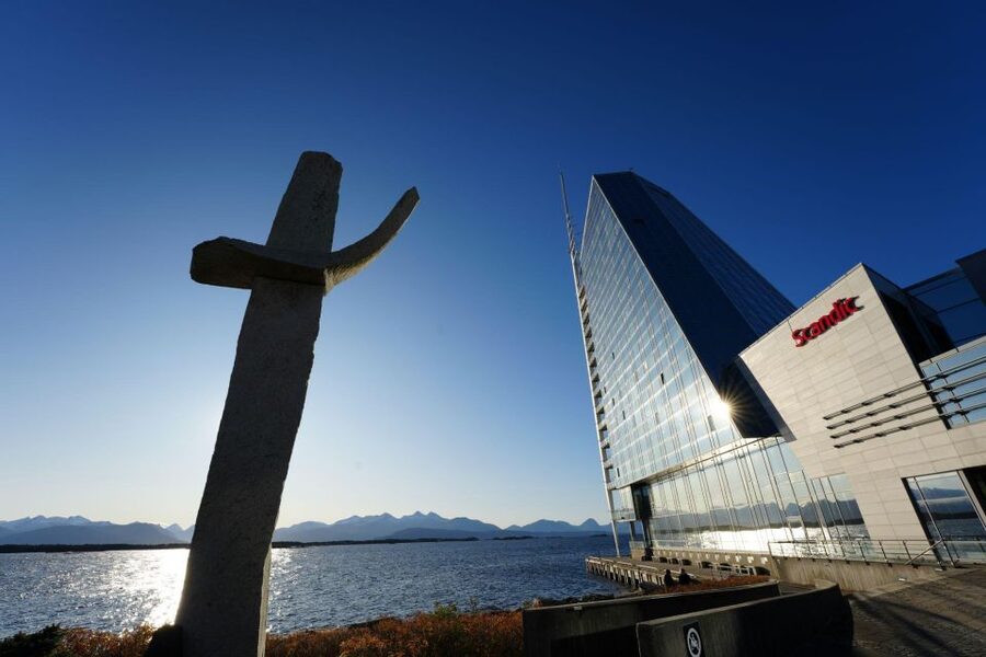 Molde: Atlantic Ocean Road and Tour of Bud Fishing Village - Practical tips: make the bus time work for you