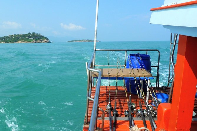 Mr. Tu Fishing Day Trip by Escort Boat from Koh Samui - Swimming or snorkeling time when the rod rests