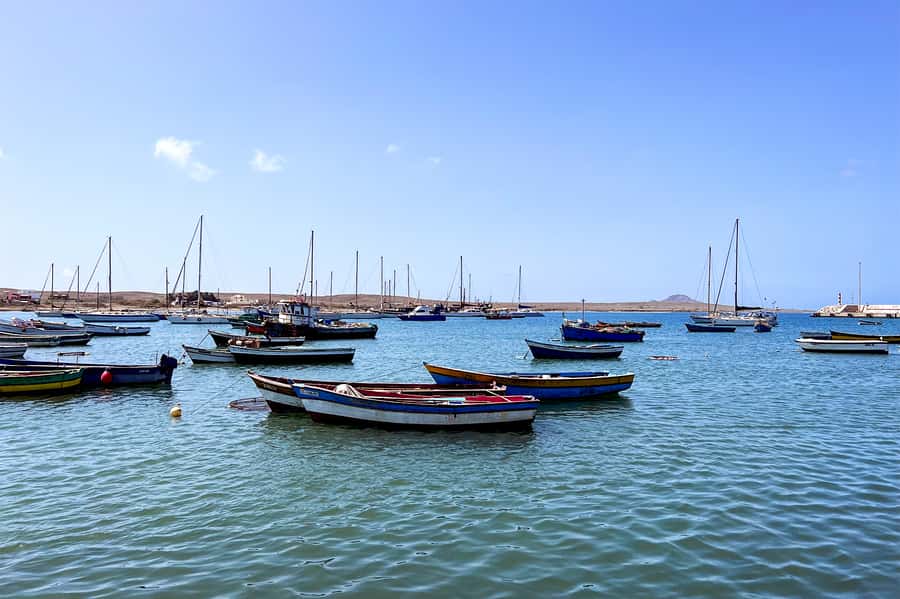Murdeira: Sal Island Nature Reserve and Fishing Village Tour - Pedra de Lume salt pans: swimming and floating below sea level