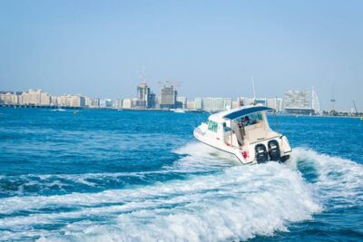 Nanje Fishing Trips Dubai - Onboard Comfort: BBQ, Towels, Sound System, and a Real Break From the Usual
