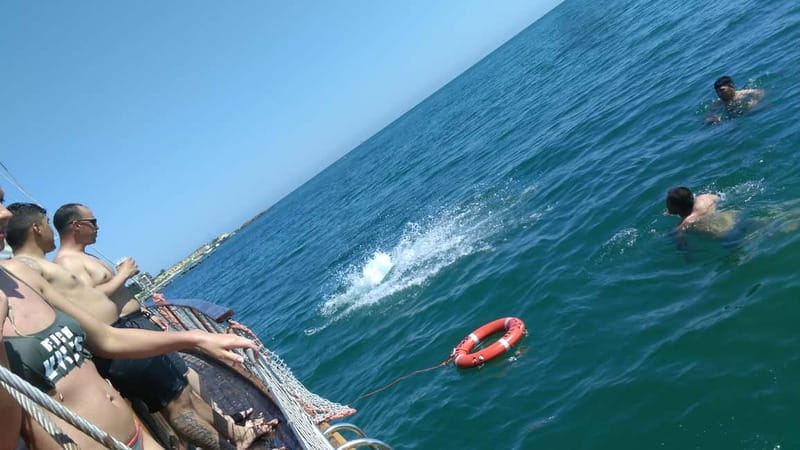 Nessebar: 4-Hour Boat Tour incl. Fishing, Lunch & Drinks - Lunch buffet, snacks, and unlimited drinks on the deck