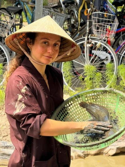 New Mekong Delta Nature 1Day: Bicycle-Kayak-Canoe & Fishing - Cycling rice fields and the Xom Trau Pagoda tunnel stop