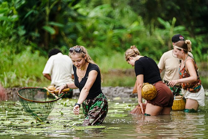 Ninh Binh eco group tour - Buffalo riding, rice planting, fishing - Why this Ninh Binh eco day feels real (and not scripted)