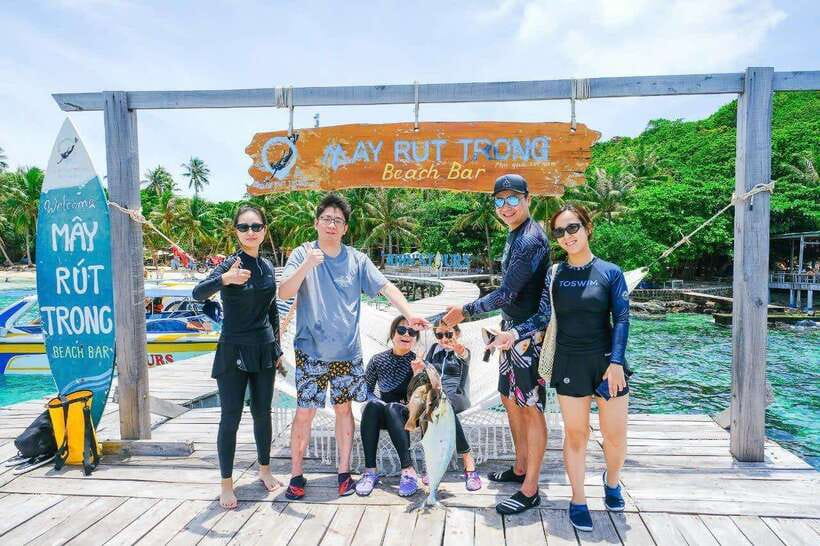 Phu Quoc 3 Islands Snorkeling, Fishing Private Boat Tour - Snorkeling With Natural Corals: How to Get the Best Time