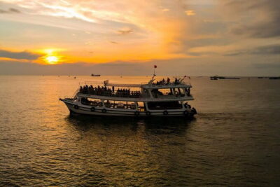 Phu Quoc Half-Day Tour with Sunset BBQ & Night Squid Fishing - Night squid fishing: what to expect and how to make it easier