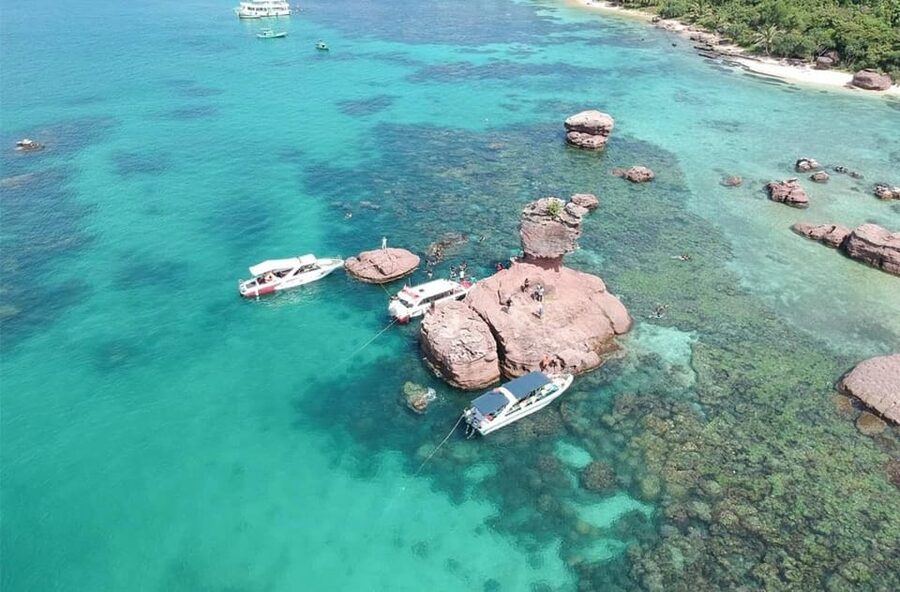 Phu Quoc: Snorkeling & Fishing in the South Island - Lunch onboard: why this stop is more valuable than it looks