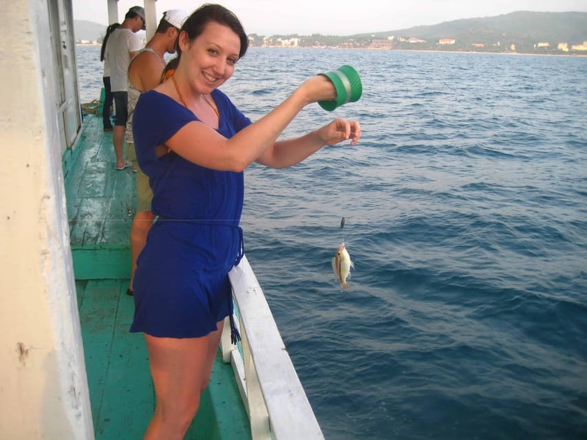 Phu Quoc: Snorkeling & Fishing in the South Island - May Rut Trong beach time: coconut shade, bridges, and a bar