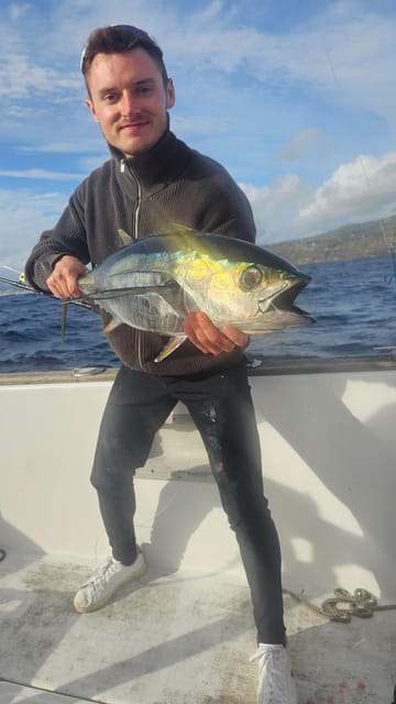 Ponta Delgada: 4-hour Half-Day Fishing Boat Trip Adventure - São Miguel Coastline Views: Volcanic Caves, Rock Formations, and Wildlife