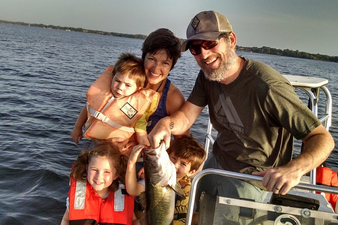 Private 6-Hour Butler Chain Of Lakes Fishing Charter Near Orlando - How the Day Flows: Orlando Stops and a 7:00 am Start