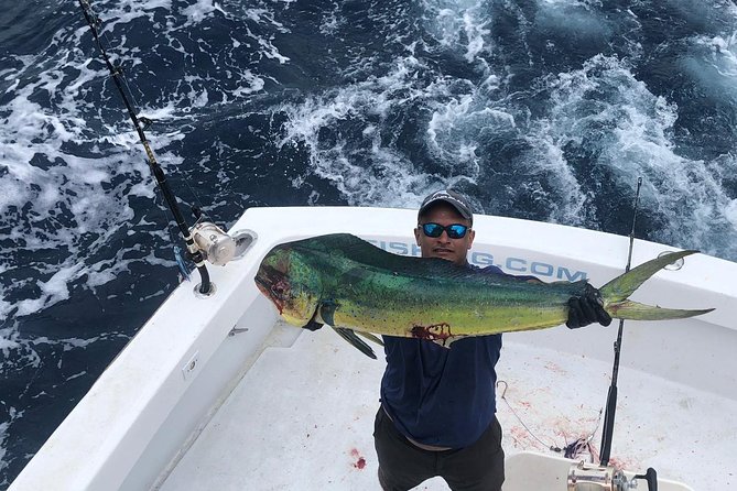 Private 6hr Deep Sea Fishing Charter on "Angler Management" - The crew makes it: Joseph and Jeff on deck