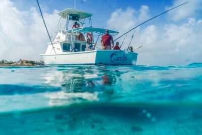 Private Afternoon Fishing Charter in Aruba - What the crew actually does (and how much they help you)