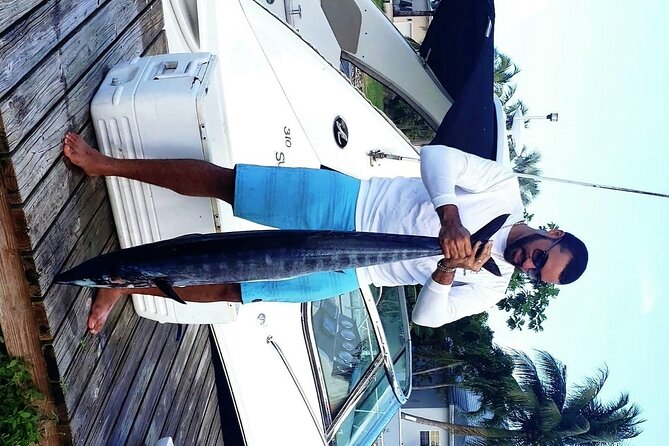 Private Deep Sea Fishing Experience in Grand Cayman - Should you book Business Trip Charters for deep-sea fishing?