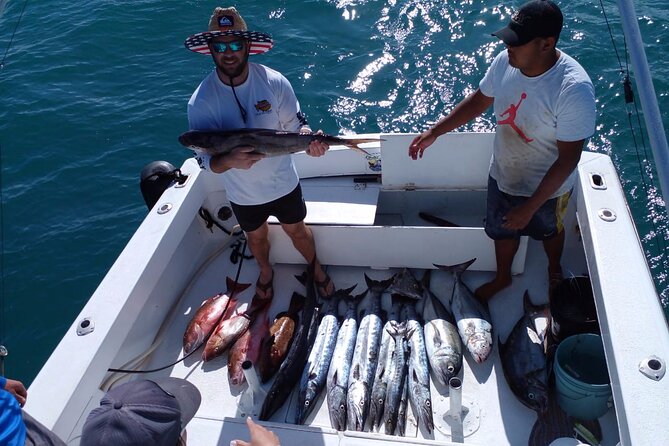 Private fishing charter Bertram 31ft 6 pax max if you don't fish you don't pay - Fees and the if-you-don’t-fish rule: how the money actually works