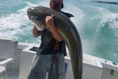 Private Fishing Charter Florida Keys - What’s Included: Bait, Gear, Bottled Water, and a Real Guide