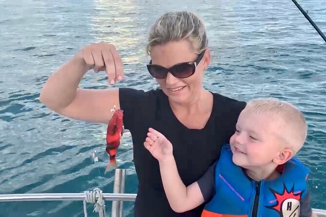 Private Fishing Charter for Family and Friends in Honolulu - The views you get while you’re trying to catch fish
