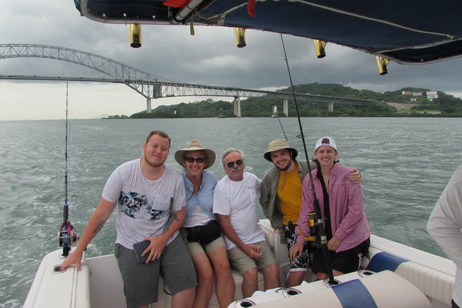 Private Fishing & Scenic Cruise – 27ft Proline | Panama Bay - Choosing your departure time for skyline or sunset fishing