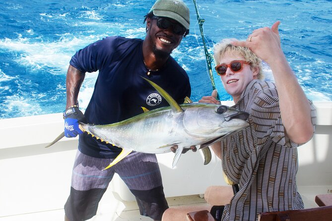 Private Full-Day Deep Sea Fishing Charter on "Wahooters" - Crew energy: professionalism, coaching, and working hard to find fish