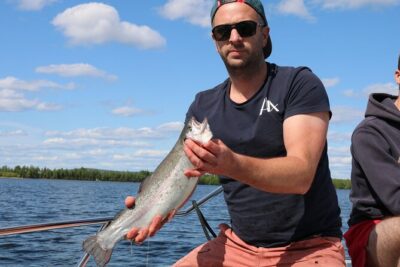Private Guided Fishing Boat Tour in Rovaniemi - Your 2.5-Hour River Plan: How Timing Feels on the Water