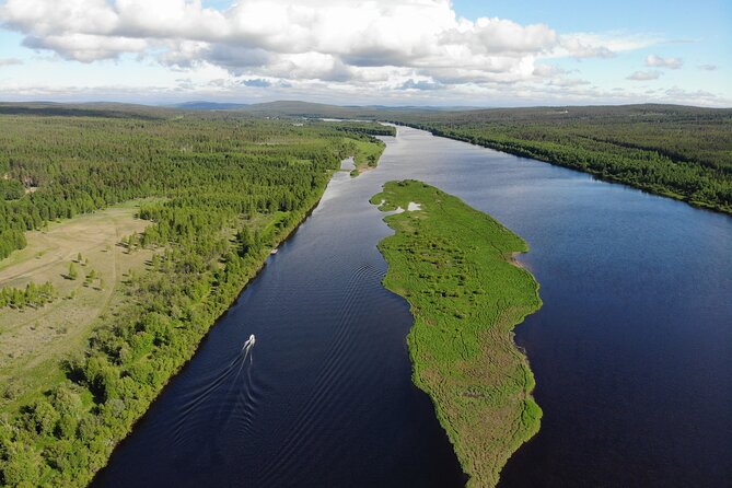 Private Guided Fishing Boat Tour in Rovaniemi - Stop 1 in Rovaniemi: The Ounas River Fishing Grounds